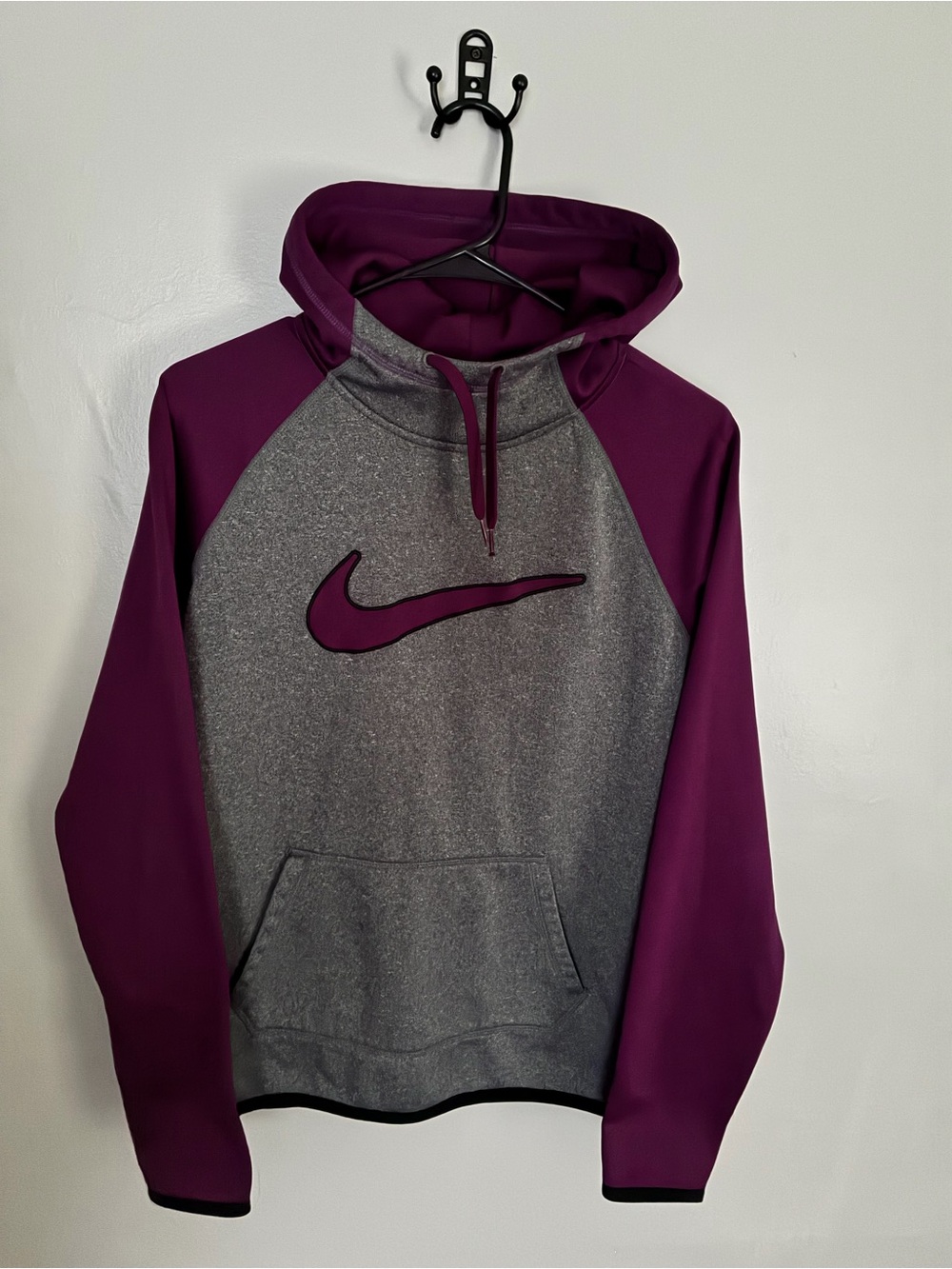 Nike Purple and Gray Men's Pullover Hoodie women’s medium